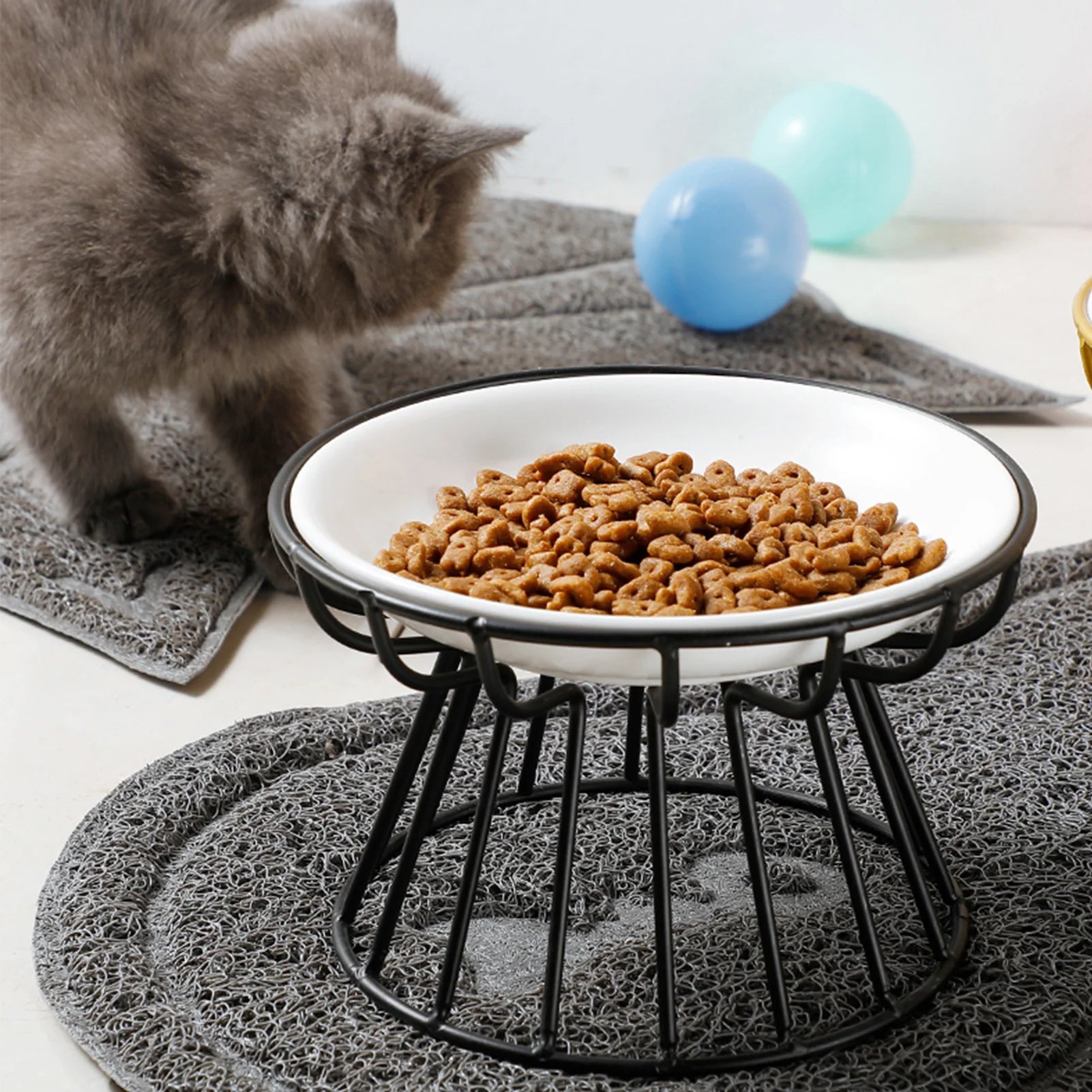 Ceramic cat bowl