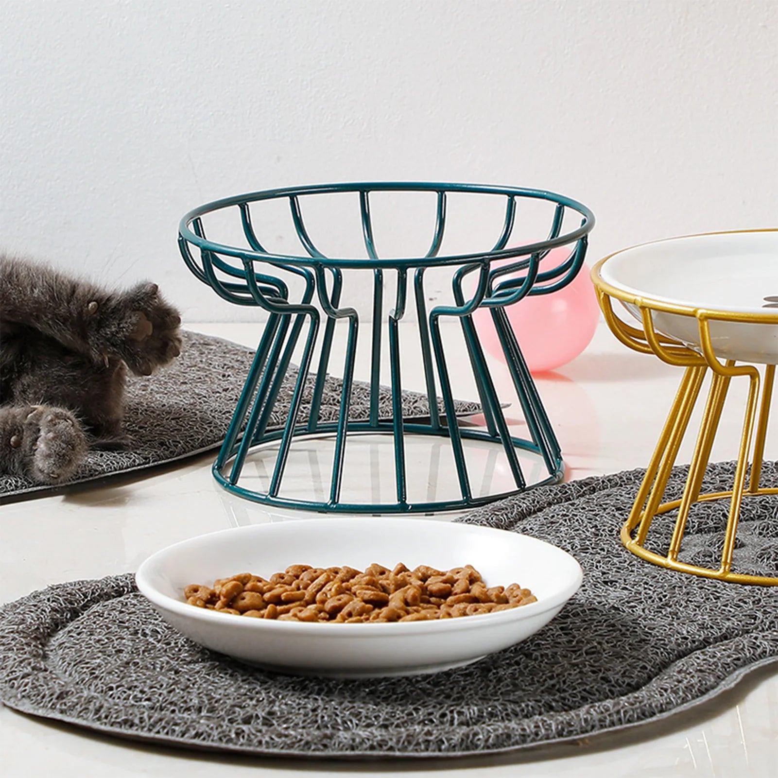 Ceramic cat bowl